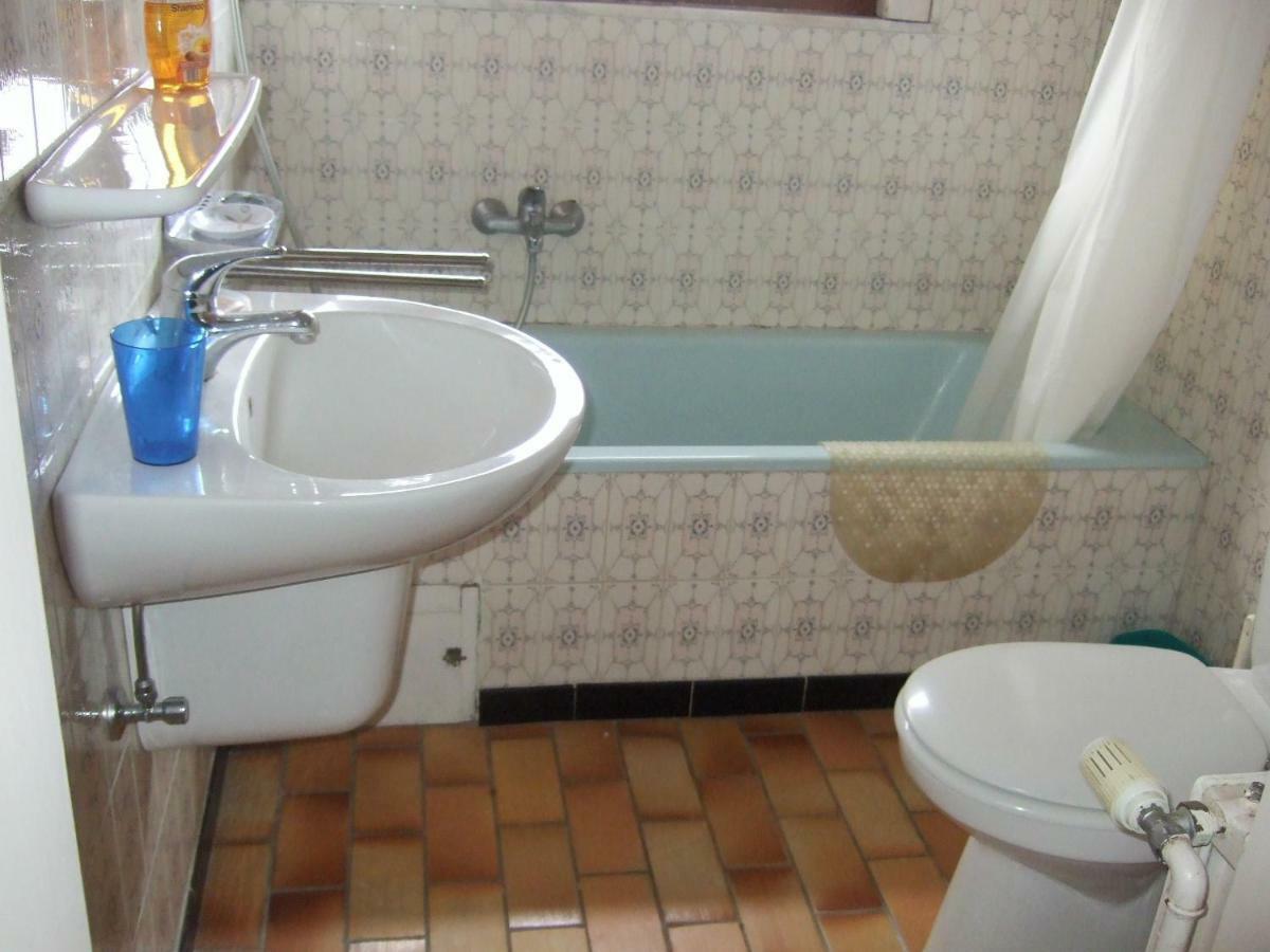 Guestrooms Bij Het Station Van Drongen 헨트 외부 사진